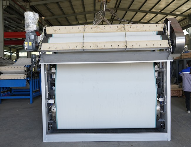 1臺帶式濃縮脫水一體機(jī)發(fā)貨