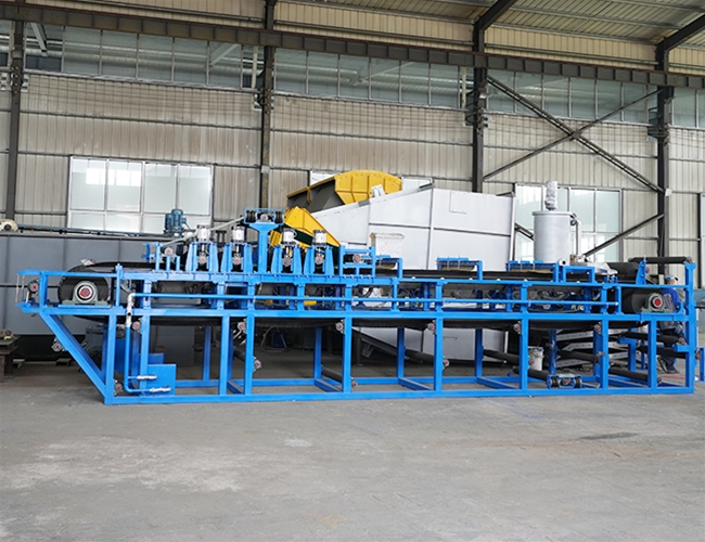 橡膠帶式真空過濾機(jī)完工了，即將發(fā)貨！