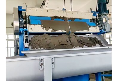 污泥脫水不用愁，帶式濃縮脫水一體機(jī)來(lái)解憂